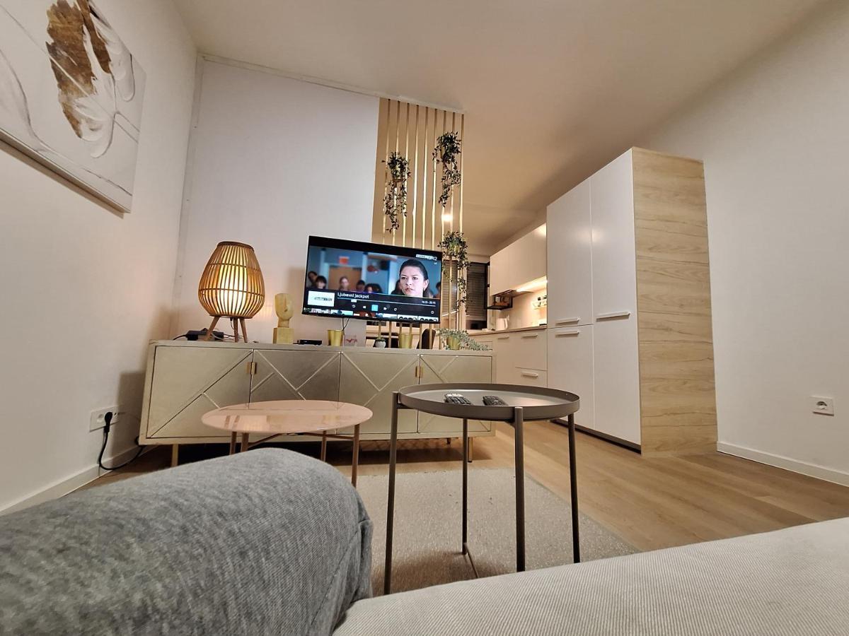 Dolly Apartment Загреб Екстер'єр фото